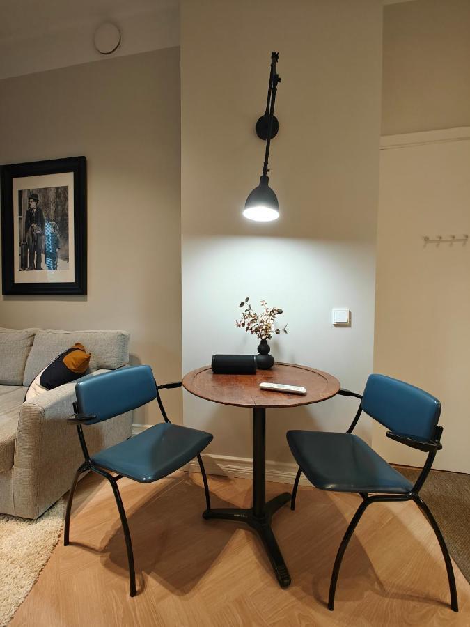 Appartamento Design Studio In Kamppi Helsinki Esterno foto